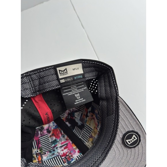 Melin Hydro MFLX Hat Golf Performance Water Repellent Black Cap Size S (56cm) - Picture 7 of 8